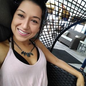 Meet your Posher, Marilis